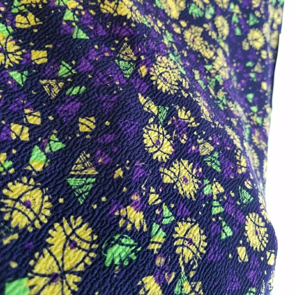LuLaRoe Cassie Purple & Yellow Floral Print XS - Picture 4 of 4